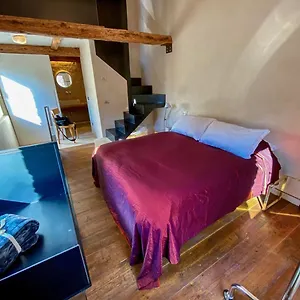 Bed & Breakfast Via Paradiso 32